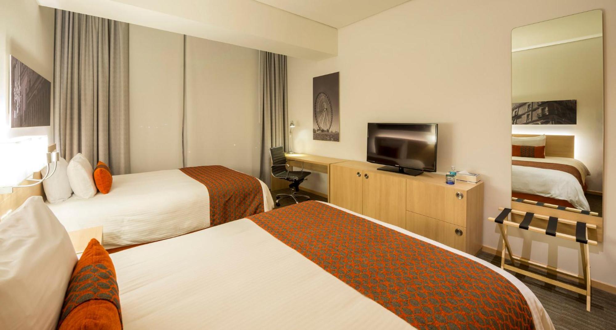Camino Real Puebla Angelopolis Hotel Екстериор снимка A room at the hotel
